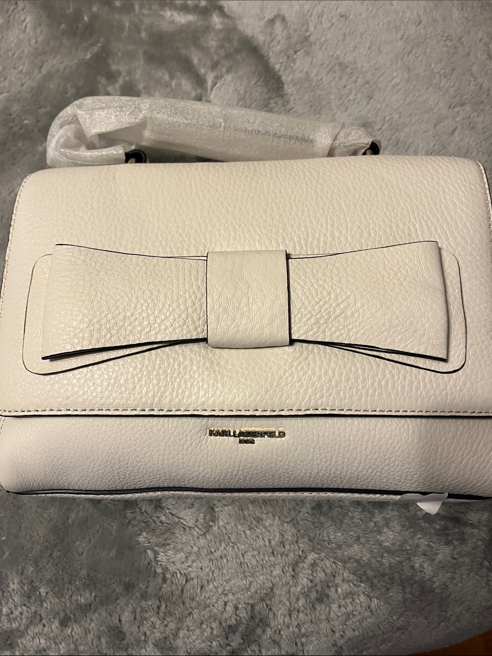 Karl Lagerfeld Cream Pebbled Leather Bow Shoulder Bag